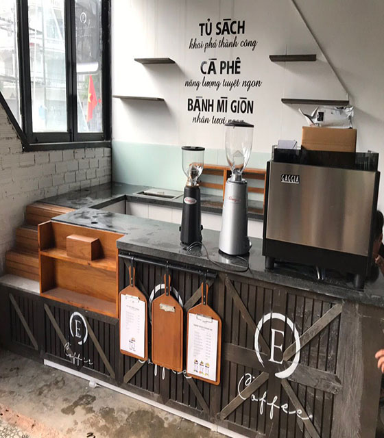 Quầy Bar E coffee